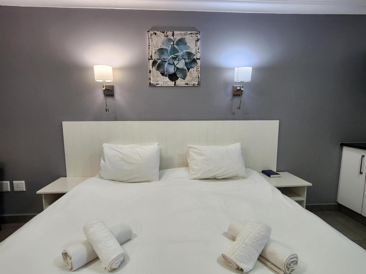 Hippo Lodge Apartments Saint Lucia Estuary 외부 사진