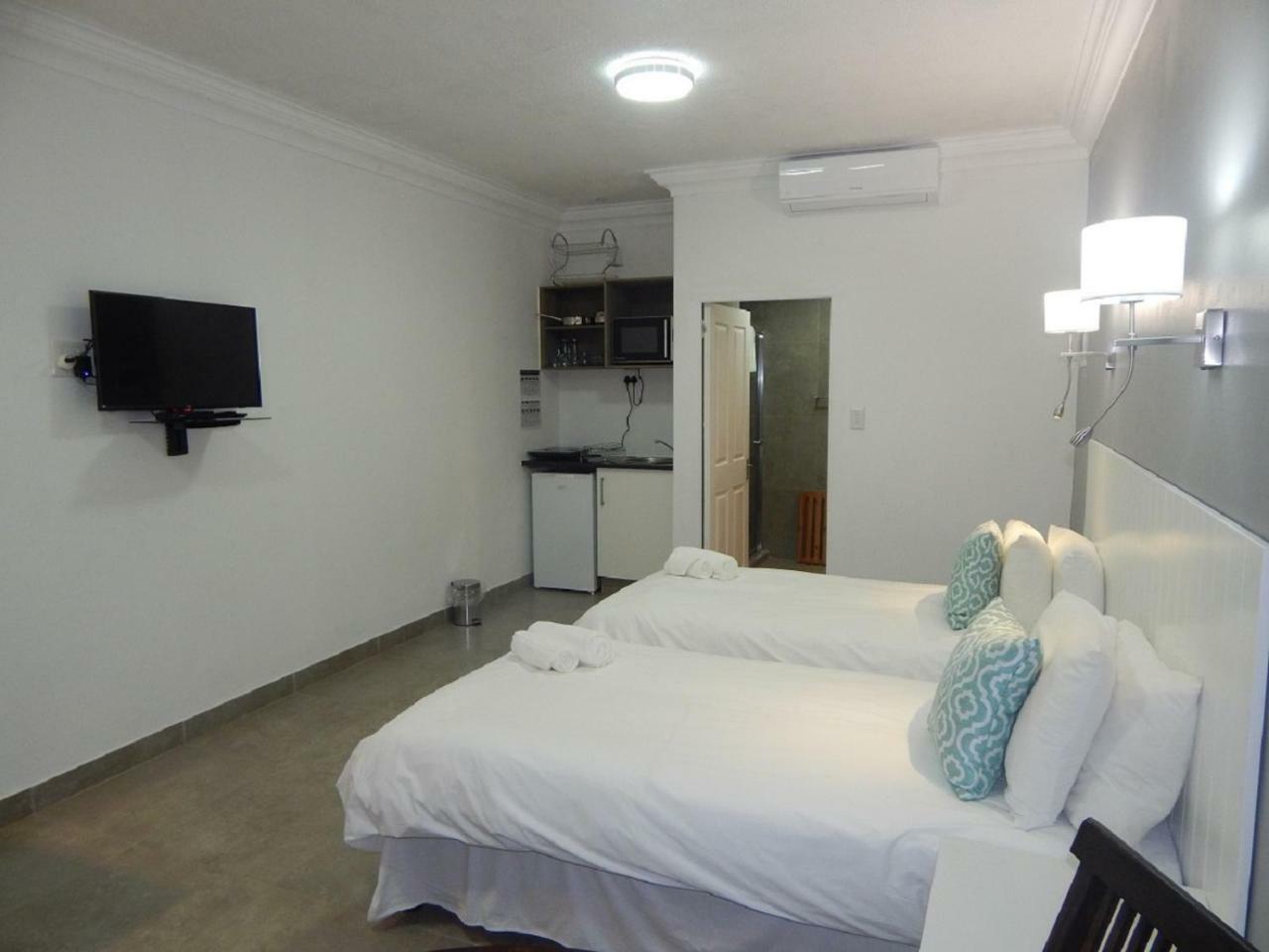 Hippo Lodge Apartments Saint Lucia Estuary 외부 사진