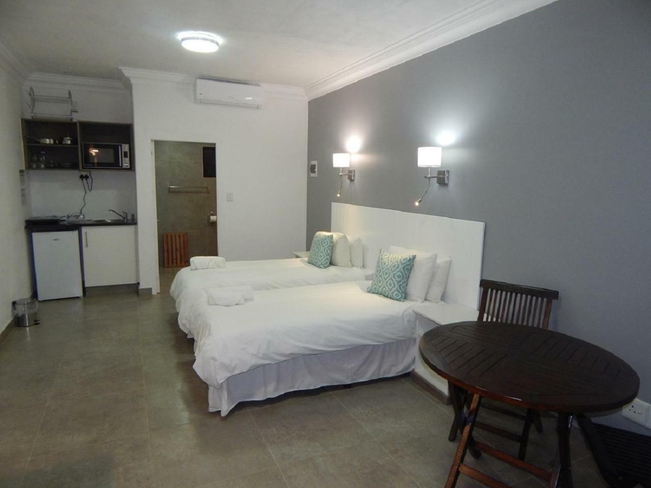 Hippo Lodge Apartments Saint Lucia Estuary 외부 사진